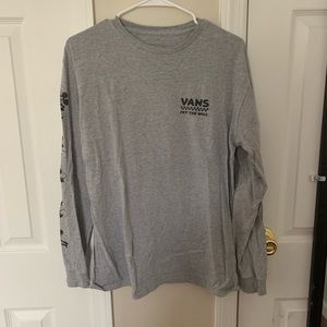 vans x disney long sleeve t-shirt⭐️